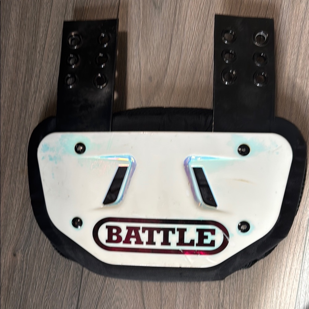 Youth Battle Football Back Plate